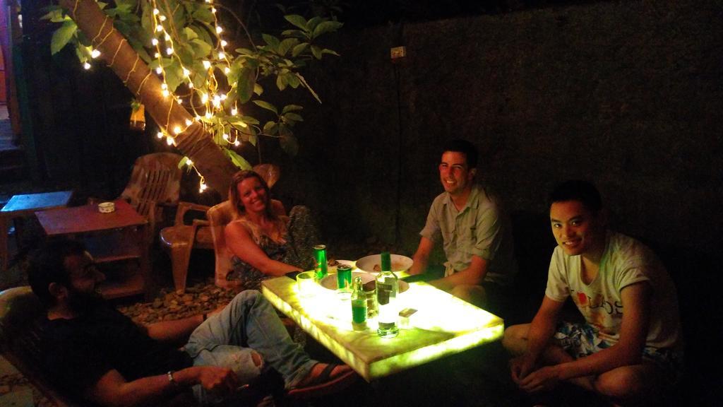 Bricks And Bamboo Hostel Anjuna Dış mekan fotoğraf