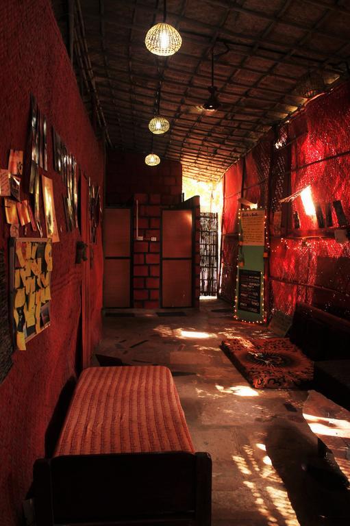 Bricks And Bamboo Hostel Anjuna Dış mekan fotoğraf
